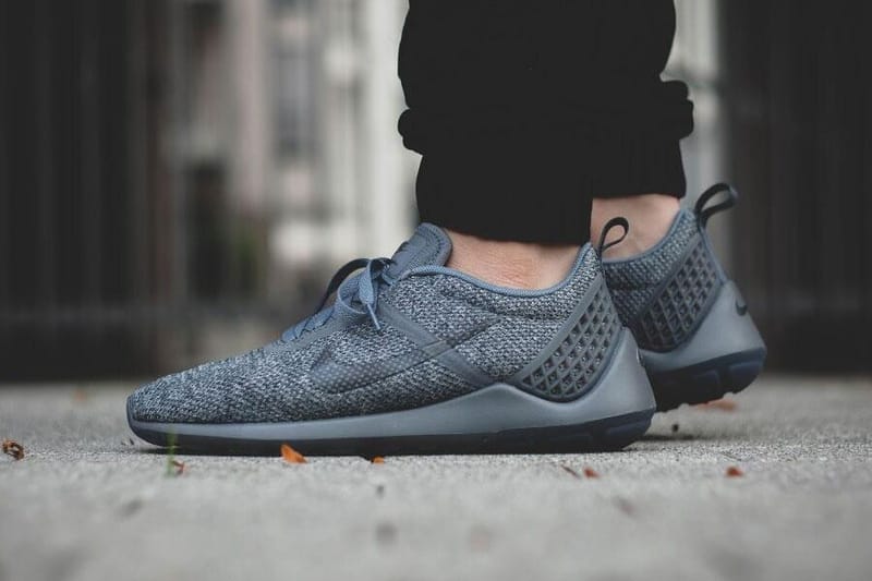 Nike Lunarestoa 2 SE "Cool Grey"