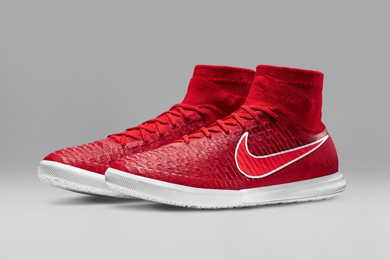 NikeFootballX Sneakers