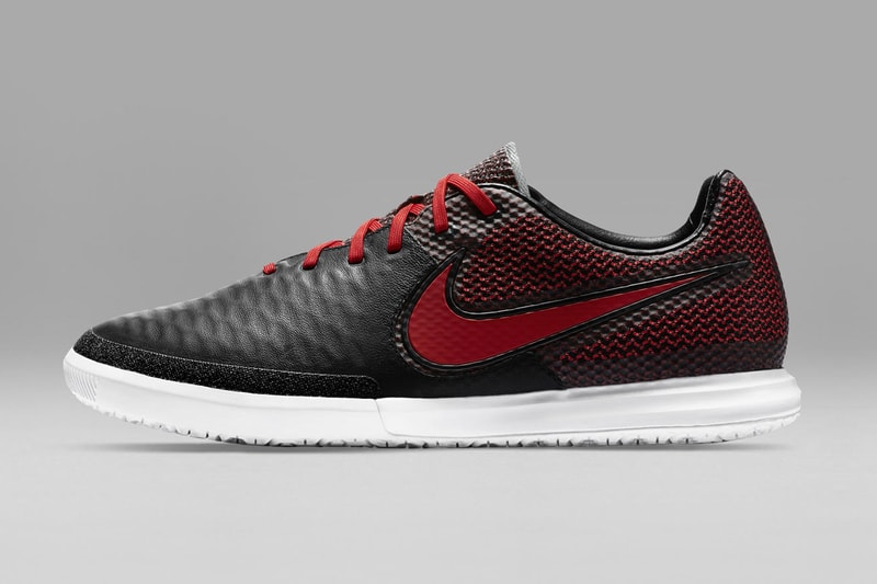 NikeFootballX Sneakers