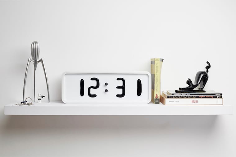 Rhei Liquid Clock by Damjan Stanković