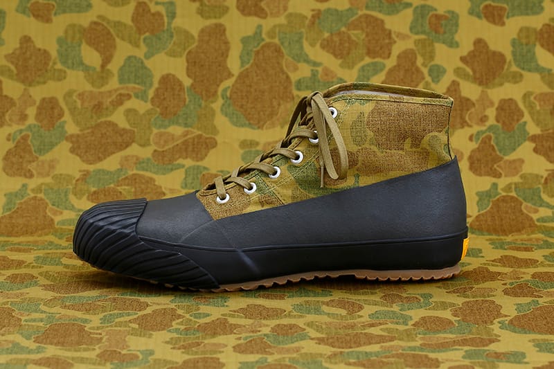 STUSSY Livin’ GENERAL STORE x MoonStar 2015 Fall/Winter Camo Rain Shoes