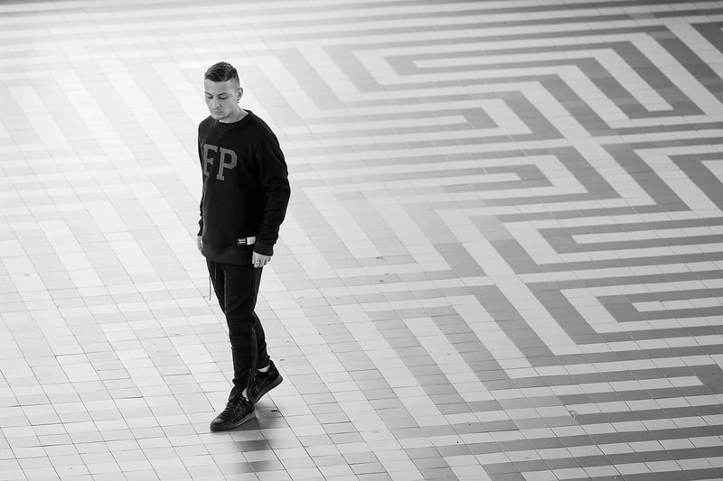 Filling Pieces Ones Stroke 2015 Black Friday Collection