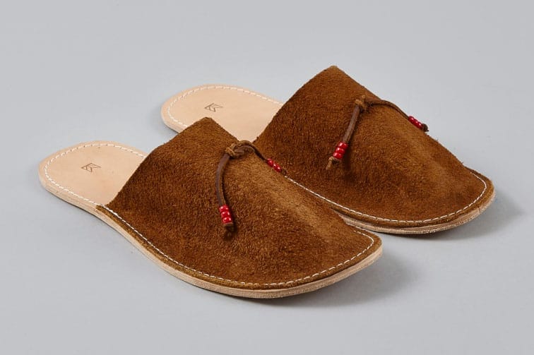 Maple Home Slippers Are This Holiday's Must-Have Room Shoes