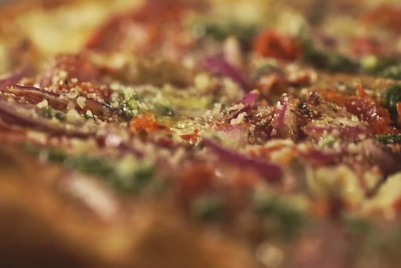GG's Own Bobby Hellen Shows How to Craft a True New York-Styled Pizza