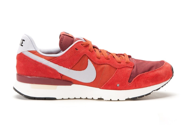 Nike Archive 83 Game Red Wolf Gray Sneaker
