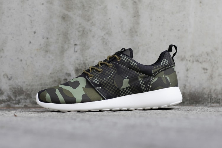 Nike Roshe One Print Alligator "Green Camo"