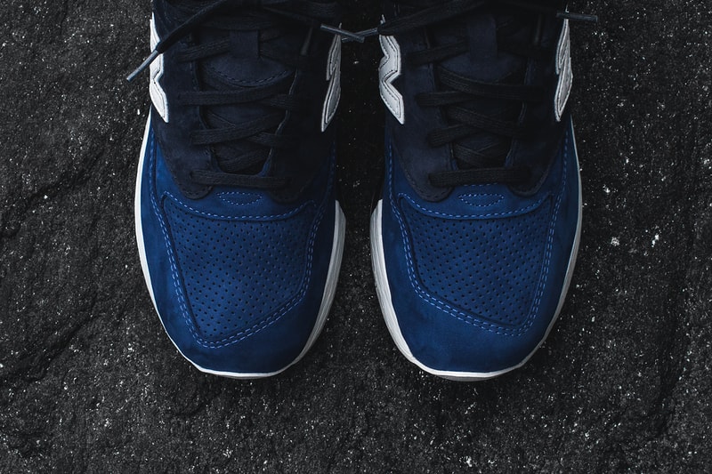 Ronnie Fieg New Balance City Never Sleeps Black Friday 