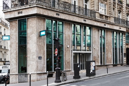 Sneakersnstuff Opens Paris Store