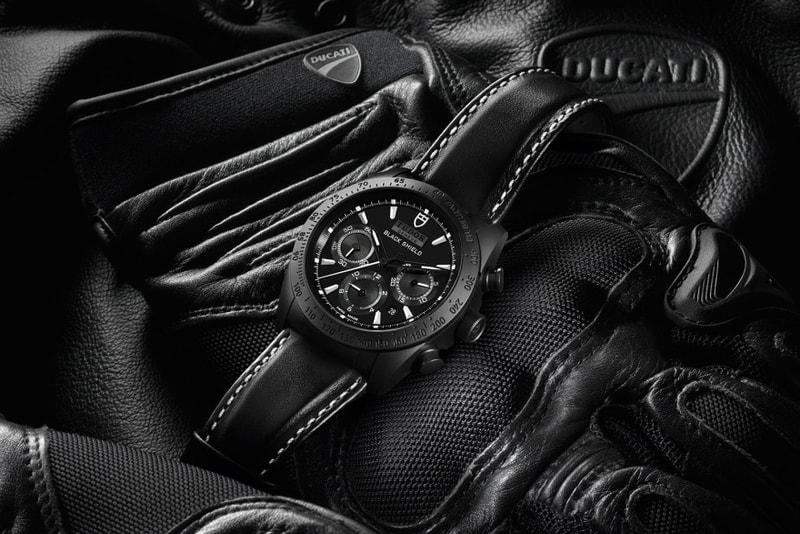 TUDOR Fastrider Black Shield Ducati XDiavel