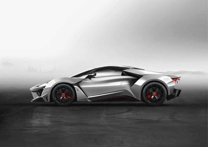 W Motors Fenyr SuperSport Revealed With a Top Speed of 250MPH