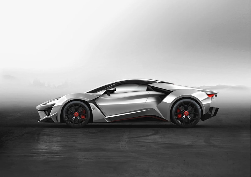 W Motors Fenyr SuperSport