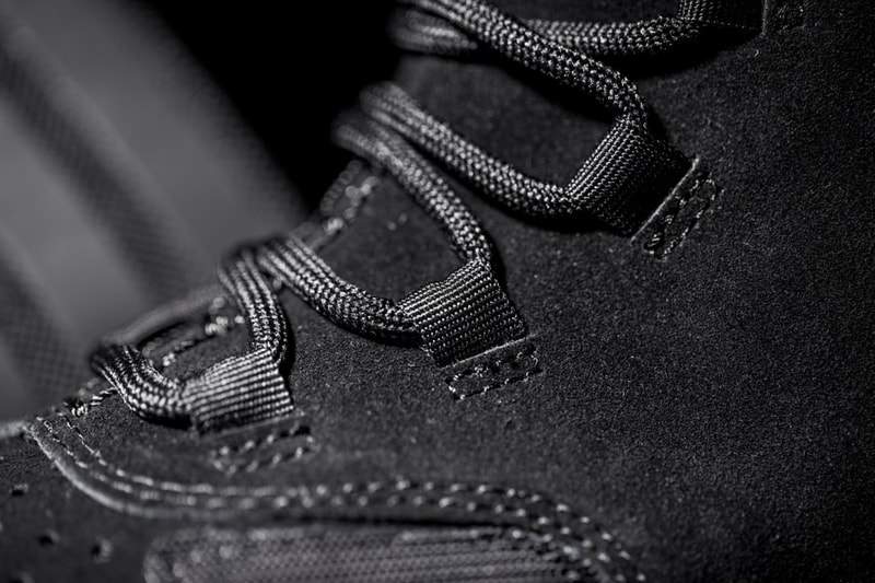 adidas Originals Triple-Black Yeezy Boost 750