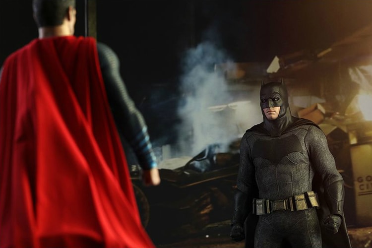 Hot Toys 'Batman v Superman' Collectible Figures