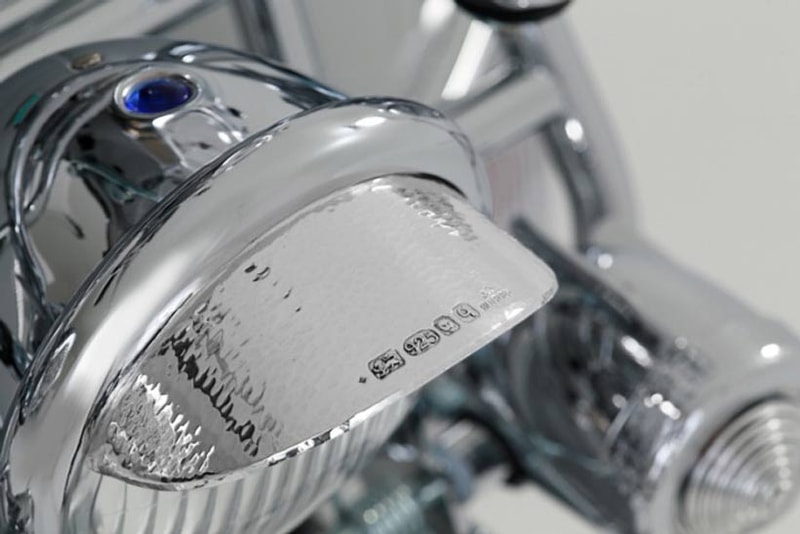 Vespa Releases a Jewelry-Inspired Scooter With BUNNEY