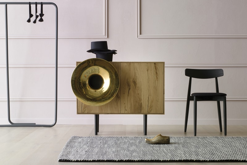 Caruso Cabinet Digital Sound Speakers