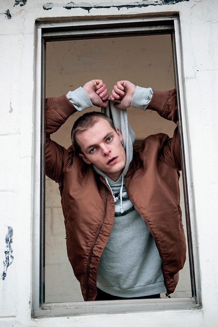 Fucking Young! 2015 Winter "Unmap" Editorial