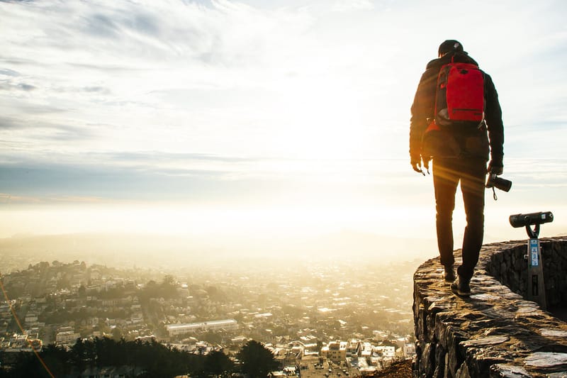 Lexdray Brings Functionality to Urban Adventures With the Symmetry Collection