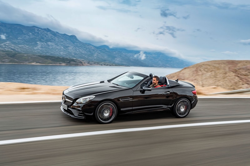 The New Mercedes-Benz 2017 SLC Replaces SLK Variants