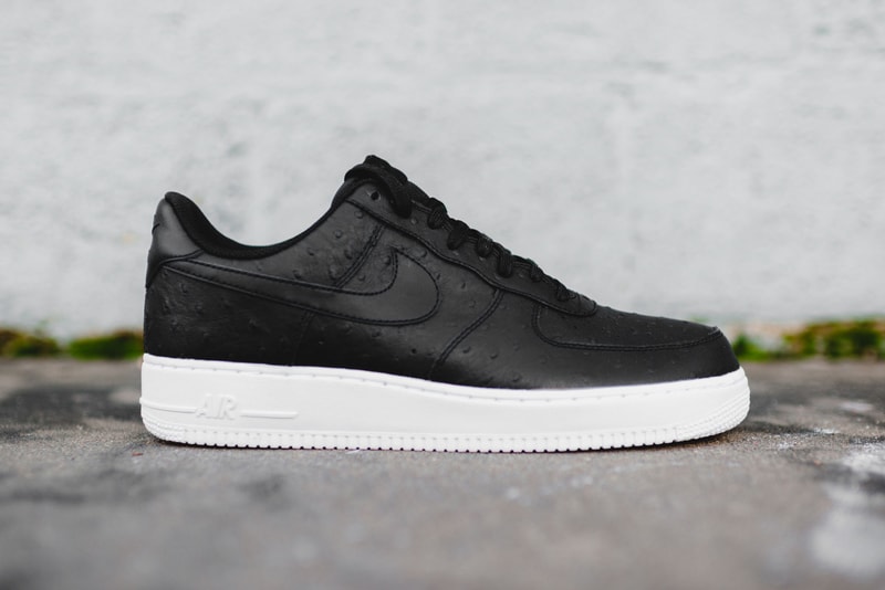 Air Force 1 Low '07 LV8 'Ostrich