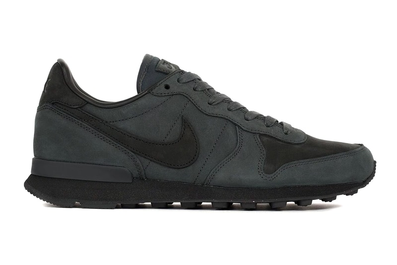 Nike Internationalist LX Anthracite Sneaker