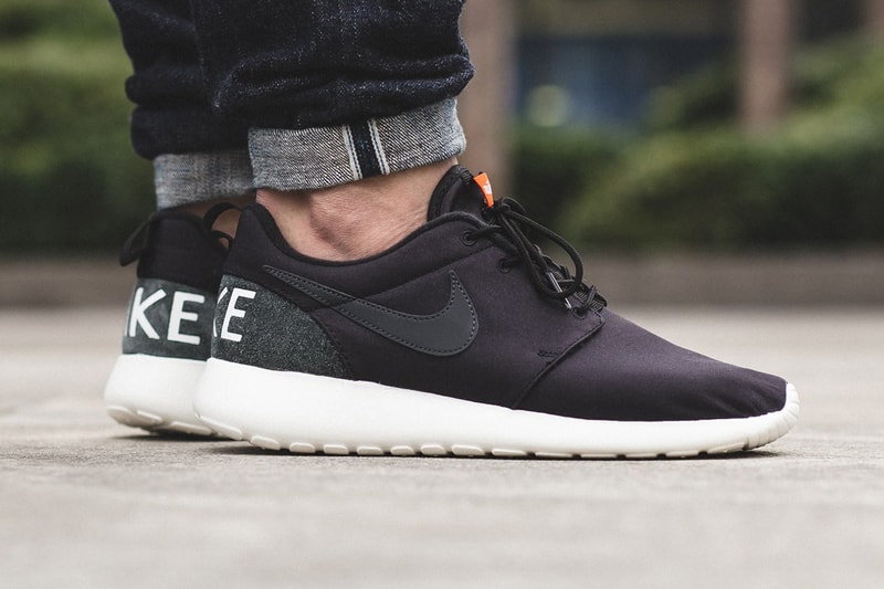 Nike Roshe One Retro