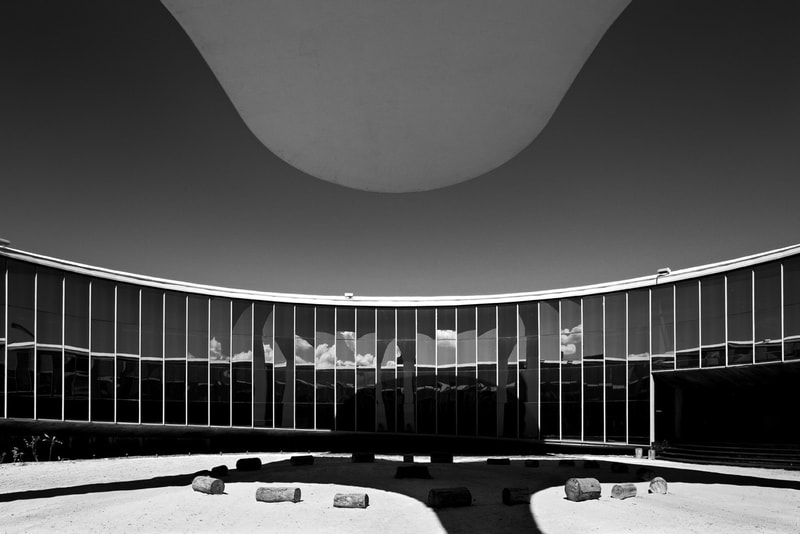 Haruo Mikami Photographs Oscar Niemeyer Brazil