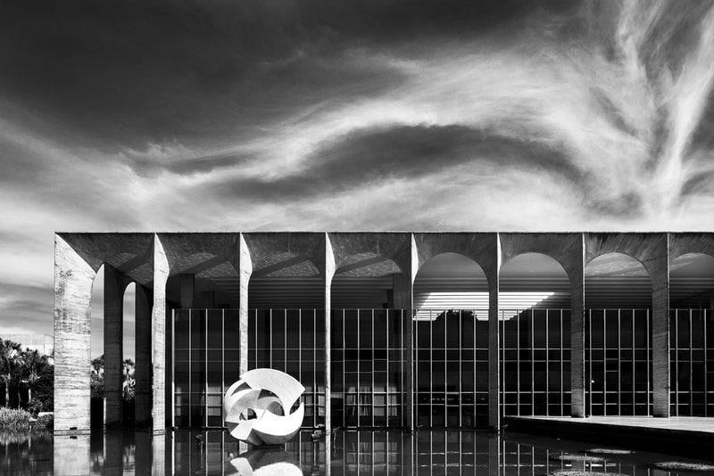 Haruo Mikami Photographs Oscar Niemeyer Brazil