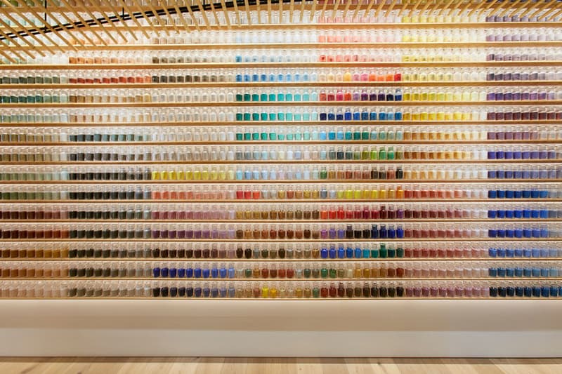 Pigment Tokyo Art Store