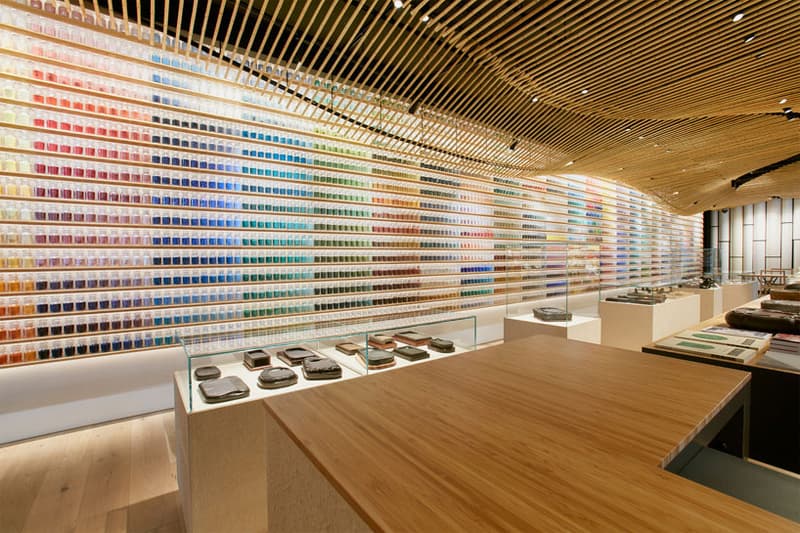 Pigment Tokyo Art Store