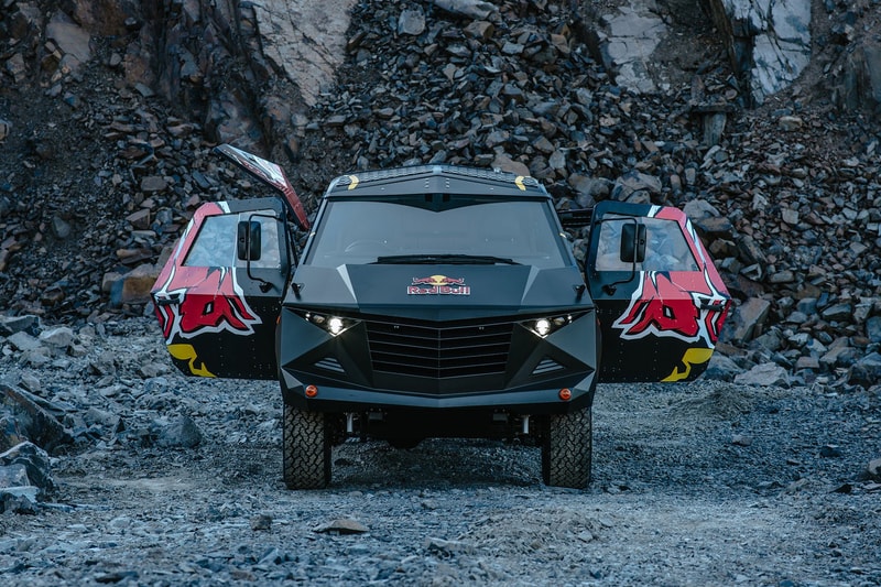 Red Bull Land Rover F22 Raptor Jet Party Van