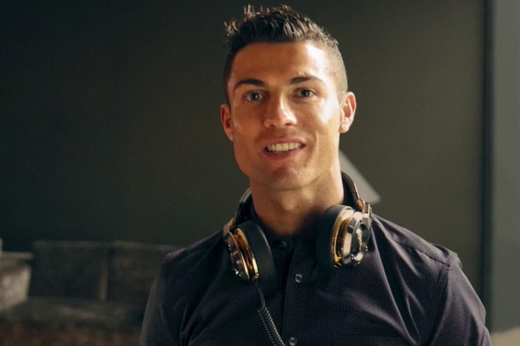 Cristiano Ronaldo Composes a Little Holiday Jingle