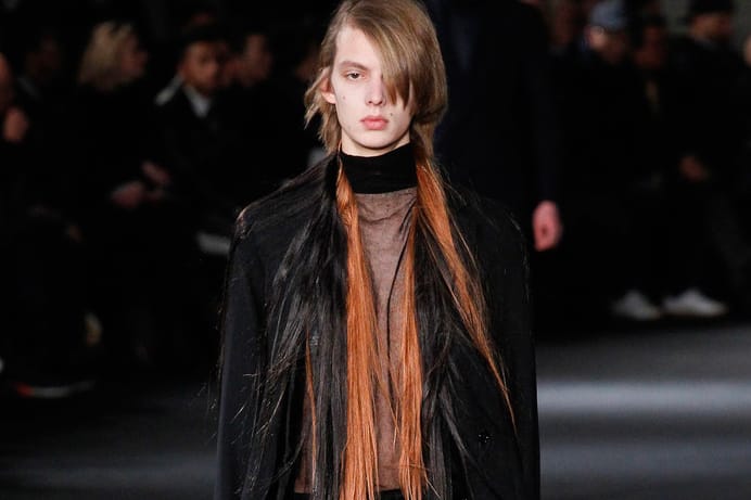 Ann Demeulemeester's 2016 Fall/Winter Collection Has a Hair Obsession 
