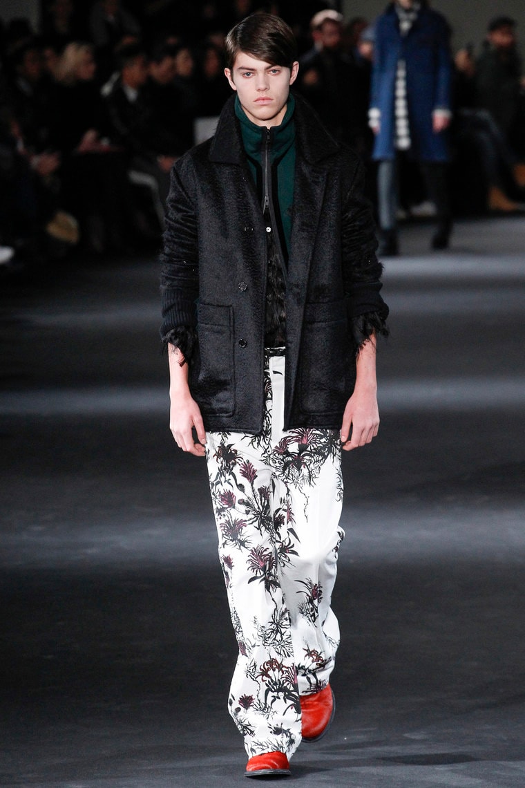 Ann Demeulemeester 2016 Fall Winter Collection