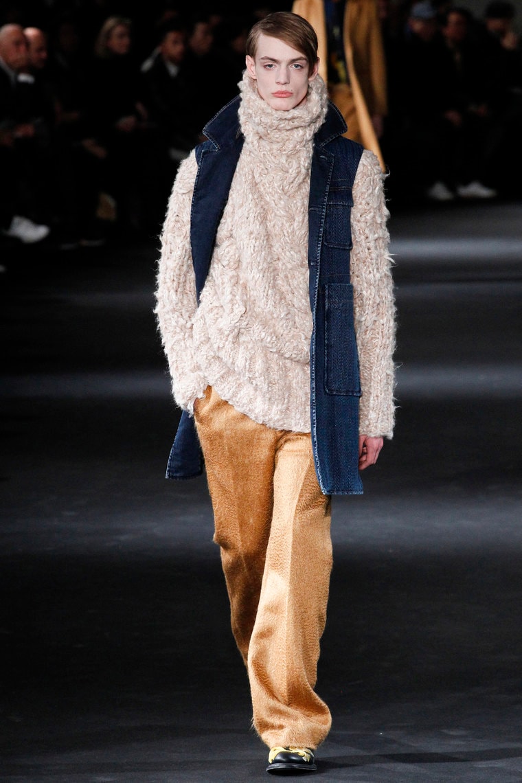Ann Demeulemeester 2016 Fall Winter Collection