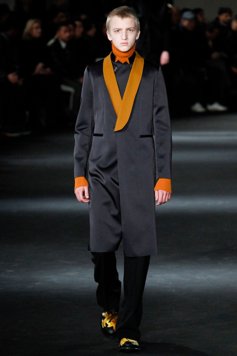 Ann Demeulemeester 2016 Fall Winter Collection