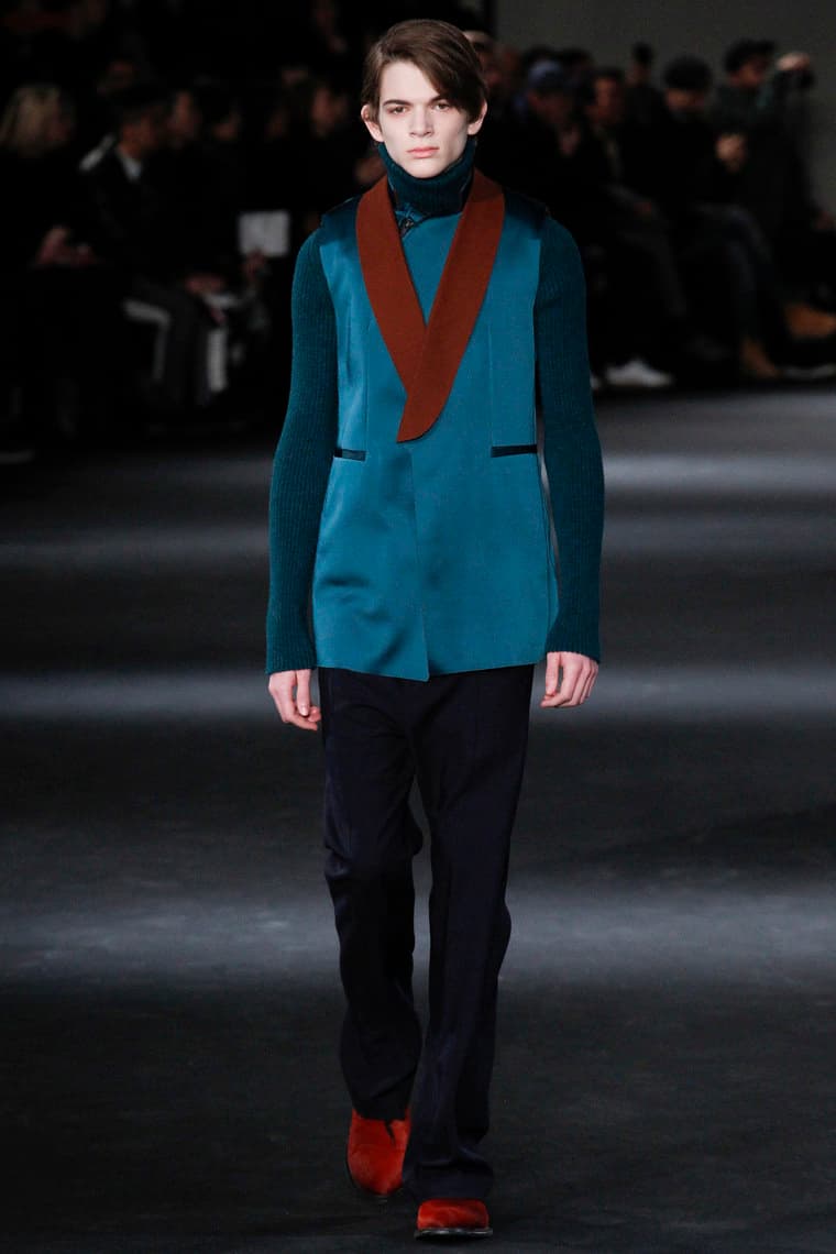 Ann Demeulemeester 2016 Fall Winter Collection