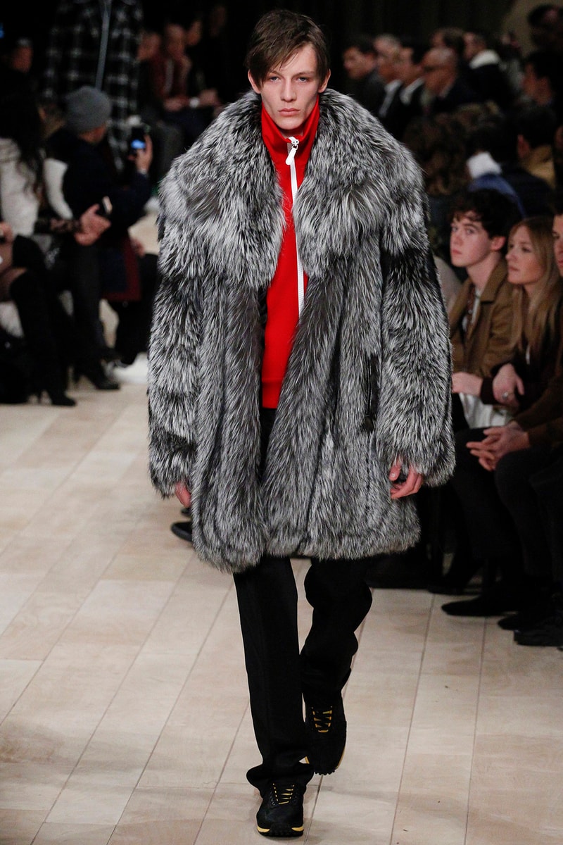 Burberry 2016 Fall Winter Collection