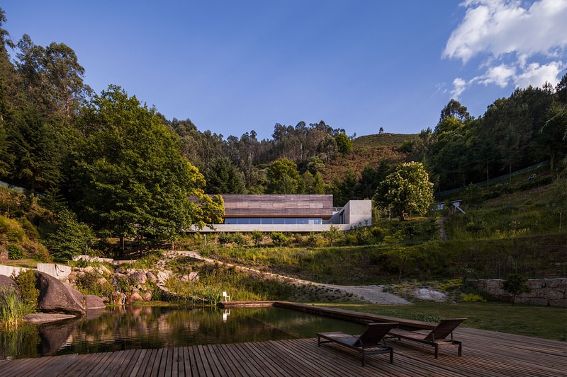 Carvalho Araujo Geres House