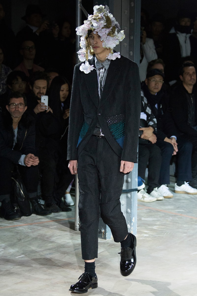 Commes Des Garcons 2016 Fall Collection