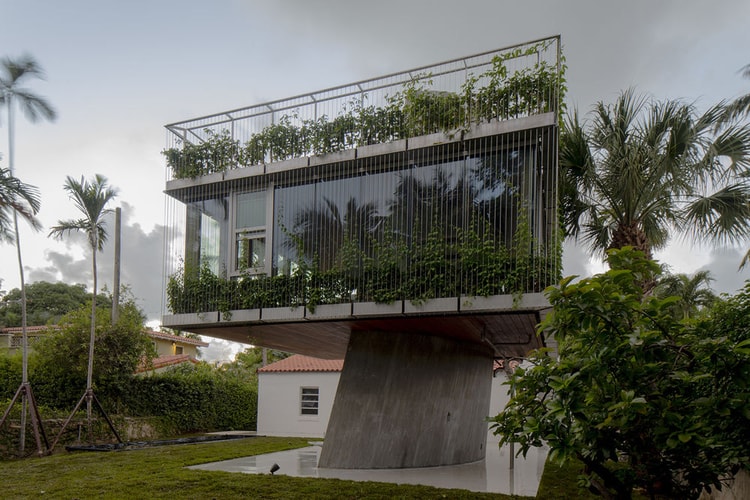 Christian Wassmann Welcomes Miami's Bright Sun Into the Sun Path House