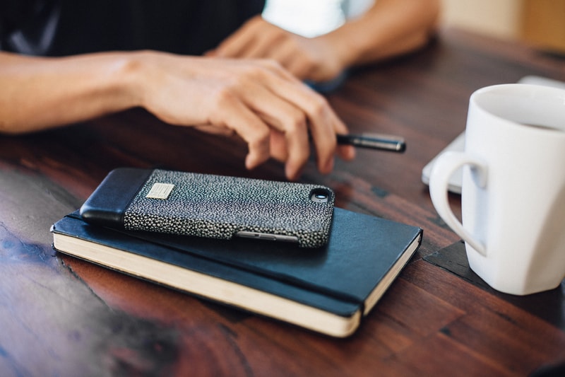 HEX Stingray Leather Cases