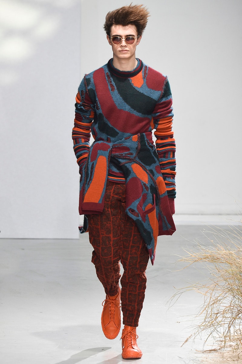 Issey Miyake's 2016 Fall/Winter Collection Centers on the "Neonomad" 