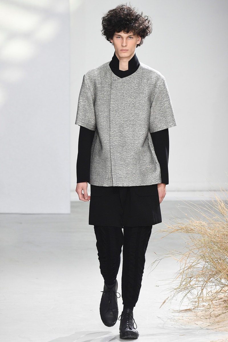 Issey Miyake's 2016 Fall/Winter Collection Centers on the "Neonomad" 