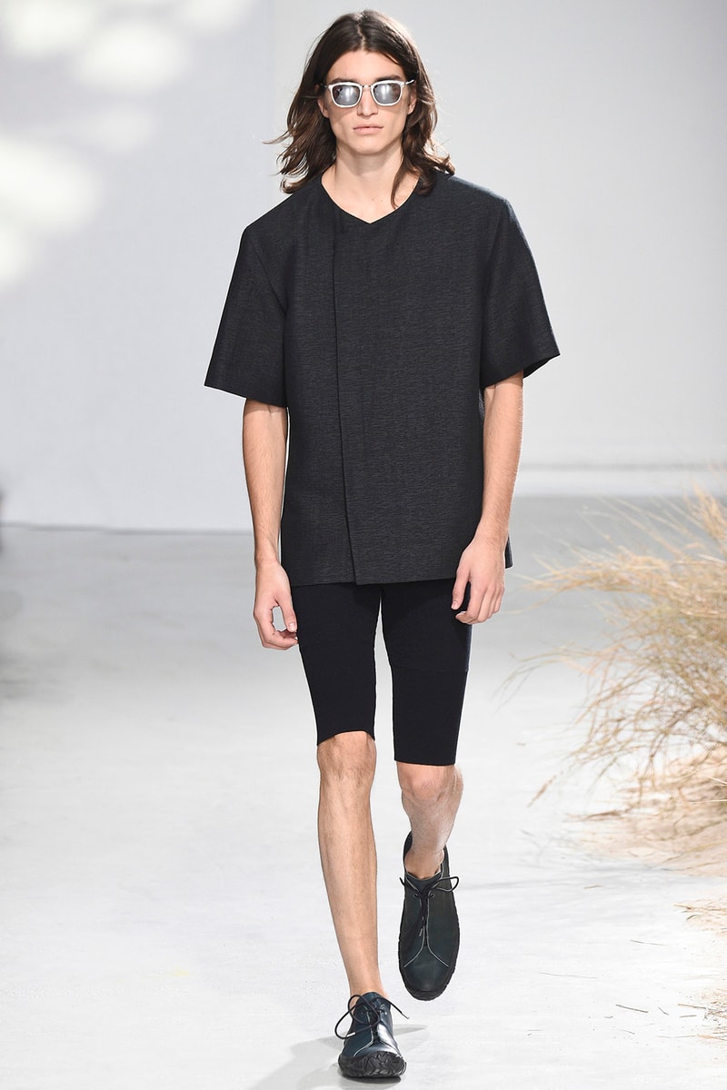 Issey Miyake's 2016 Fall/Winter Collection Centers on the "Neonomad" 