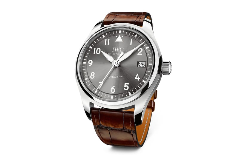 IWC Schaffhausen Brings Back the 36mm Pilot's Watch