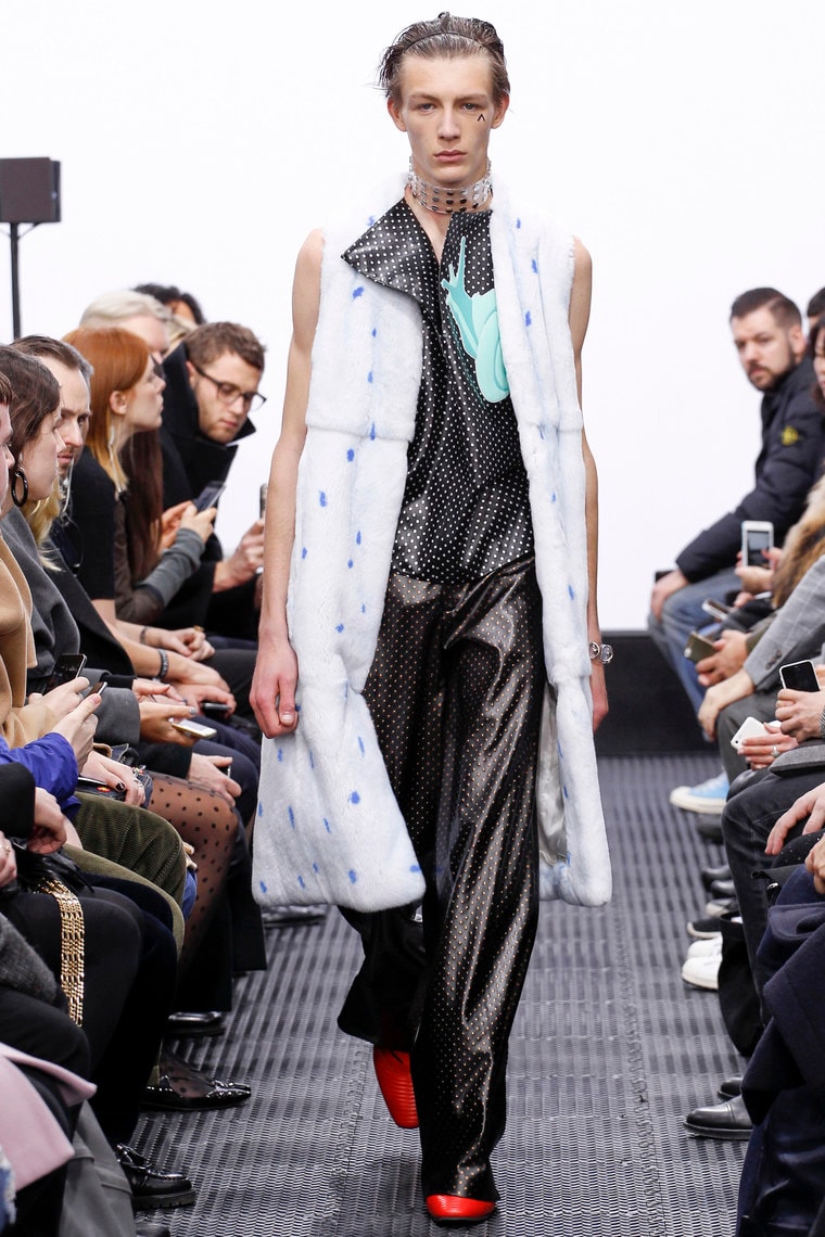 J.W. Anderson 2016 Fall/Winter at London Collections Men 