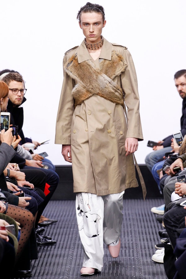 J.W. Anderson 2016 Fall/Winter at London Collections Men 