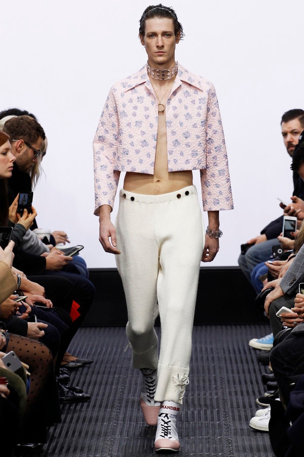 J.W. Anderson 2016 Fall/Winter at London Collections Men 