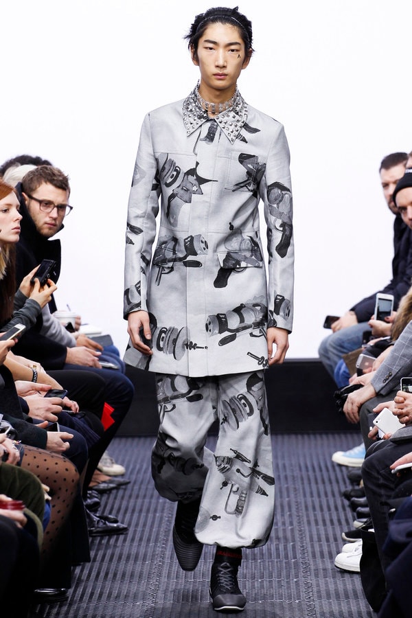J.W. Anderson 2016 Fall/Winter at London Collections Men 