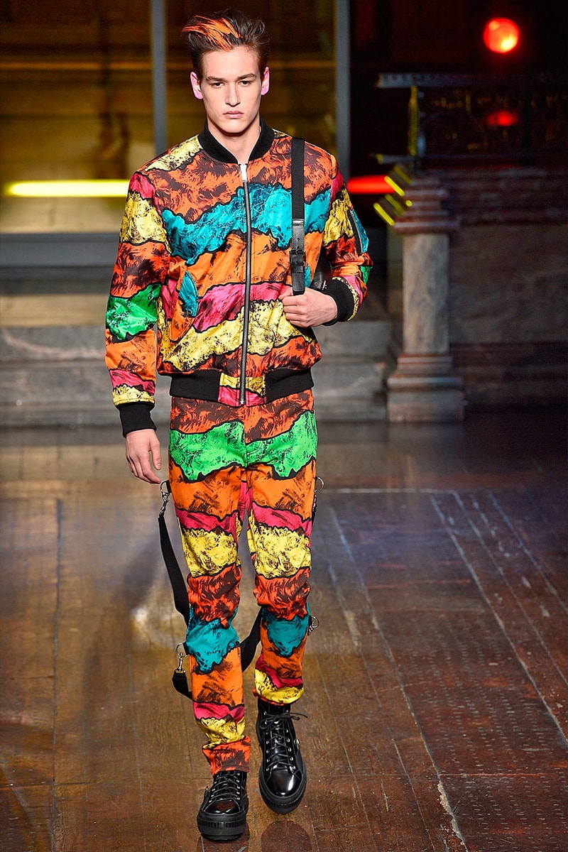 Moschino 2016 Fall/Winter Collection